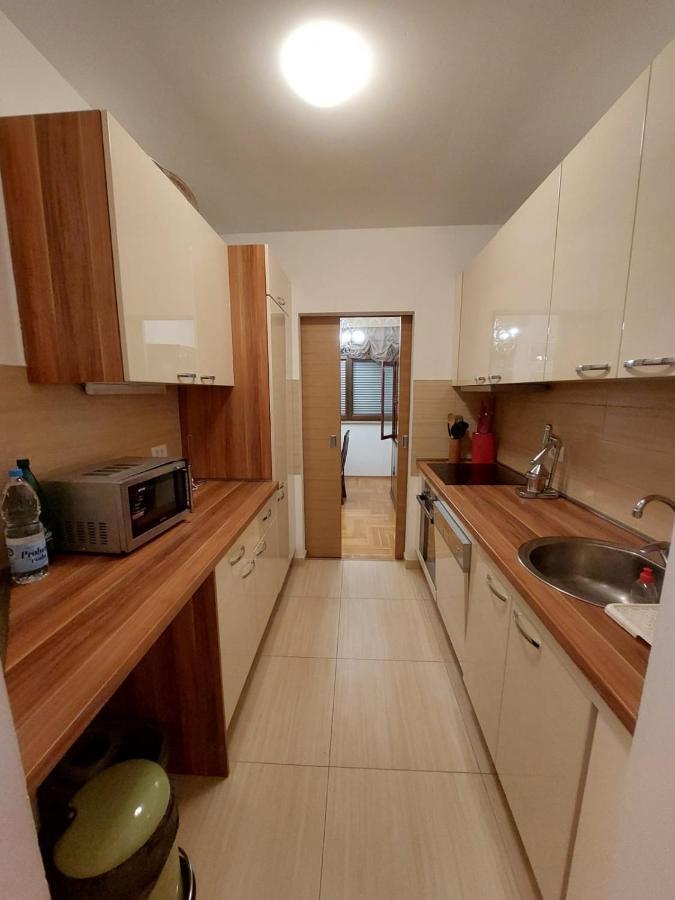 Panorama 2 Bedroom Bar